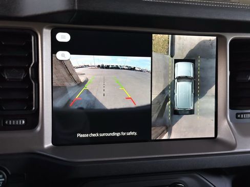 New 2025 Ford Bronco Outer Banks image 32