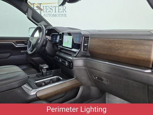 Used 2025 Chevrolet Silverado 1500 High Country AWD/4WD image 40