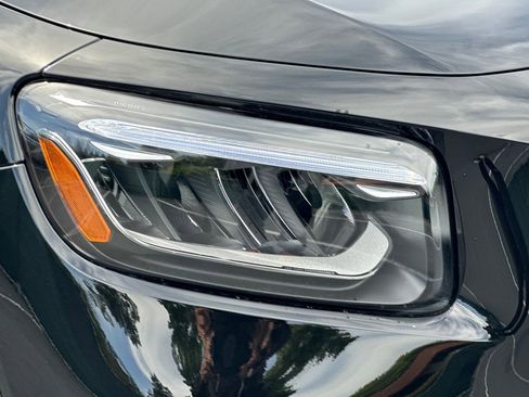 New 2026 Mercedes-Benz GLB 35 AMG 4MATIC image 10