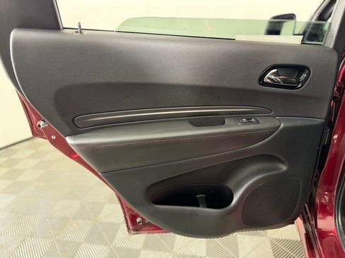 Certified 2022 Dodge Durango R/T w/ Blacktop Package image 32