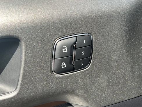Used 2025 Ford Bronco Sport Outer Banks w/ Outer Banks Tech Package+ AWD/4WD image 15