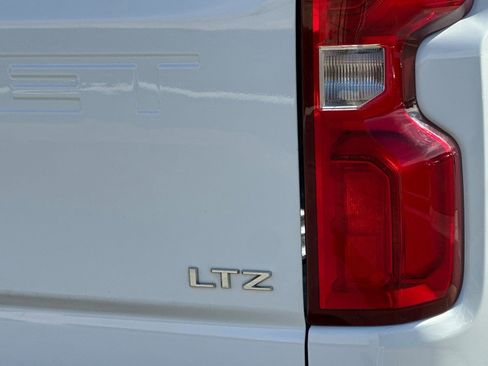 Certified 2022 Chevrolet Silverado 2500 LTZ image 27
