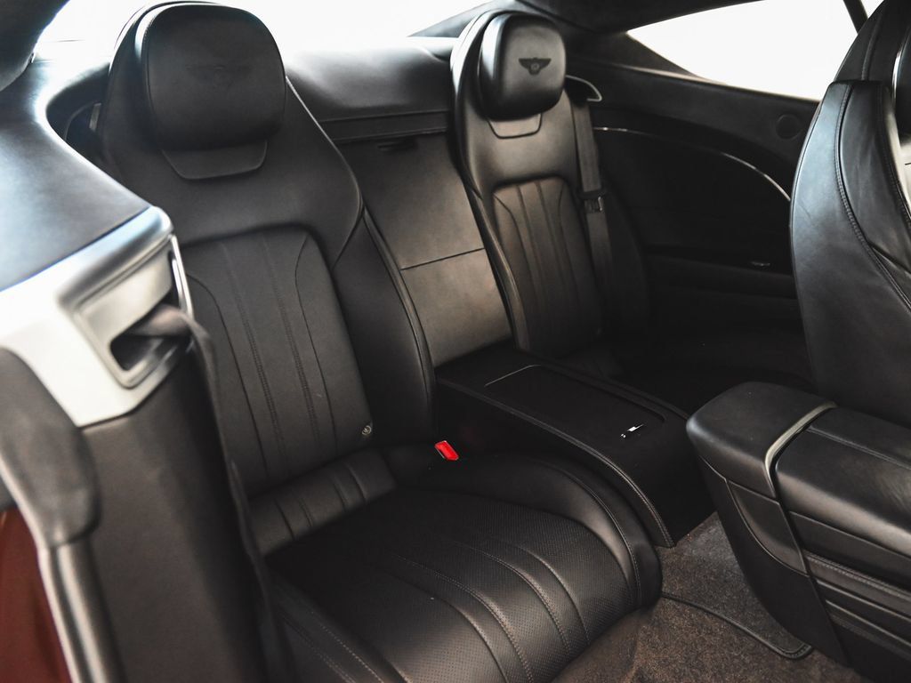 Used 2020 Bentley Continental GT AWD/4WD image 31