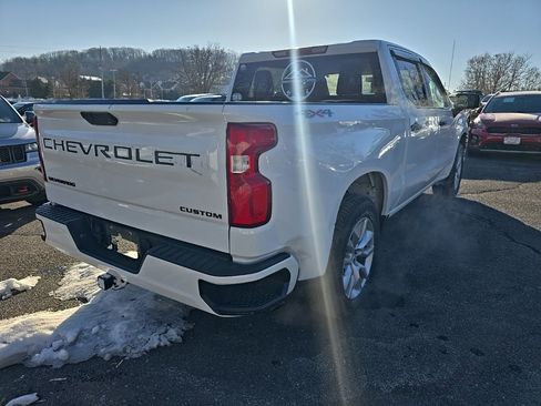 Used 2022 Chevrolet Silverado 1500 Custom w/ LPO, Dark Essentials Package image 2