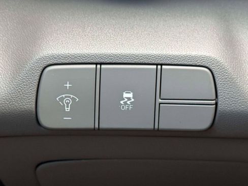New 2026 Hyundai Elantra Sport FWD image 17