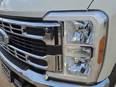 New 2026 Ford F350 XLT w/ FX4 Off-Road Package image 25