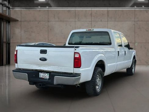 Used 2016 Ford F250 XL w/ Power Equipment Group image 3