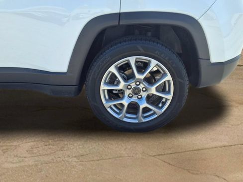 Used 2025 Jeep Compass Limited AWD/4WD image 25