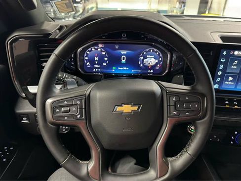 Certified 2026 Chevrolet Silverado 1500 High Country w/ Technology Package AWD/4WD image 19