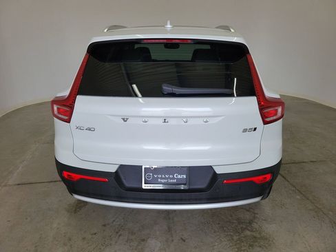 Used 2025 Volvo XC40 B5 Ultra w/ Protection Package Premier AWD/4WD image 6