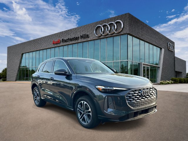 Certified 2025 Audi Q5 Premium AWD/4WD image 7