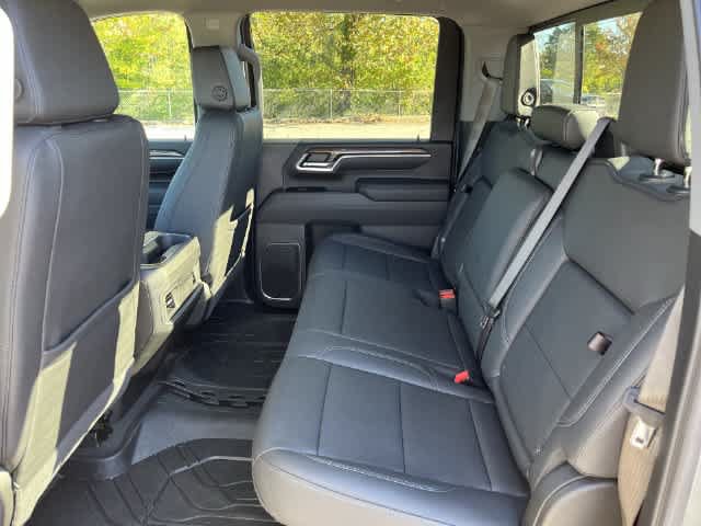 Used 2025 Chevrolet Silverado 3500 LT w/ All Star Edition AWD/4WD image 16