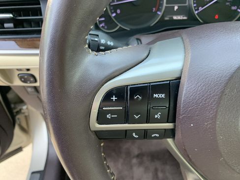Used 2018 Lexus ES 350 w/ Luxury Package w/Wood Trim FWD image 19