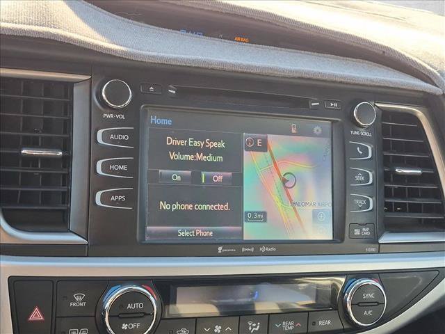 Used 2019 Toyota Highlander XLE FWD image 14