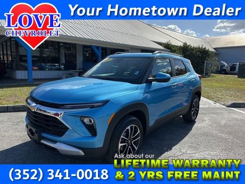 Used 2025 Chevrolet TrailBlazer LT image 1