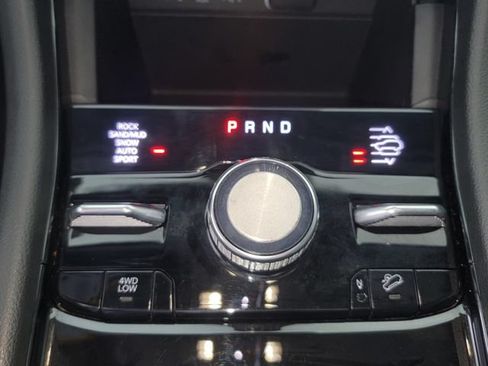 Certified 2023 Jeep Grand Cherokee L Overland AWD/4WD image 23