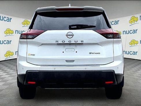 Certified 2024 Nissan Rogue SV AWD/4WD image 5