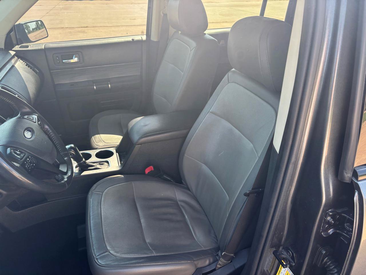 Used 2019 Ford Flex SEL FWD image 11