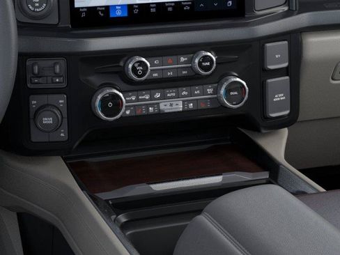 New 2026 Ford F450 Platinum w/ Platinum Plus Package AWD/4WD image 15