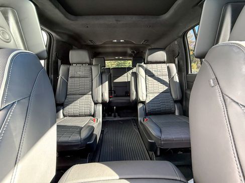 New 2025 Cadillac Escalade ESV Premium Luxury Platinum w/ LPO, Floor Liner Package image 11