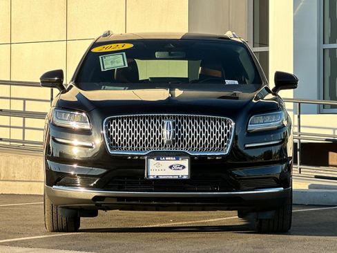Used 2023 Lincoln Nautilus Reserve w/ Luxury Package image 8