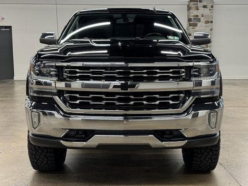 Used 2017 Chevrolet Silverado 1500 LTZ AWD/4WD image 2