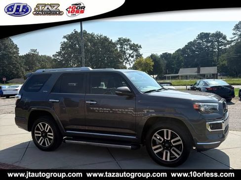 Used 2019 Toyota 4Runner Limited AWD/4WD image 7