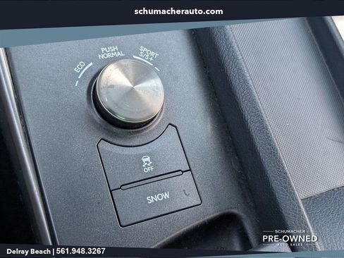Used 2016 Lexus IS 350 w/ F Sport Package RWD image 24
