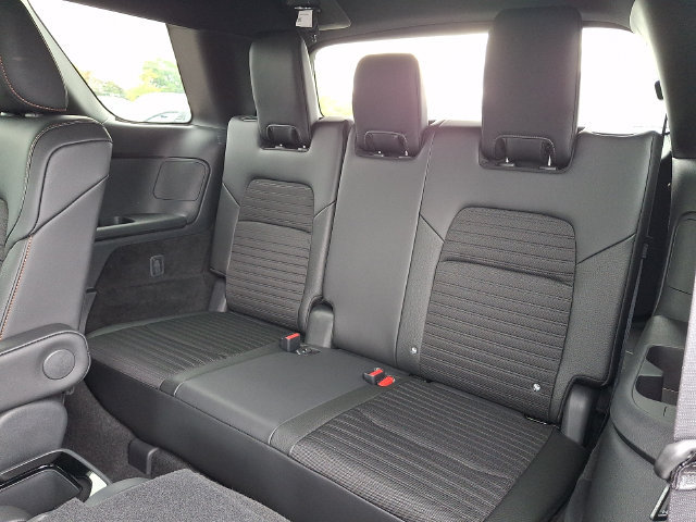 Used 2025 Nissan Pathfinder Rock Creek AWD/4WD image 19