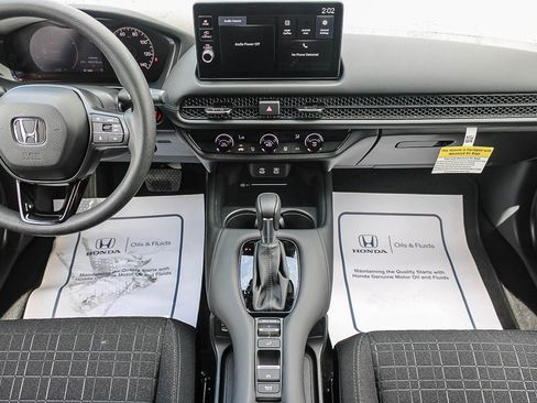 Used 2026 Honda HR-V LX image 13