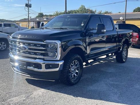 Used 2024 Ford F250 Lariat AWD/4WD image 9