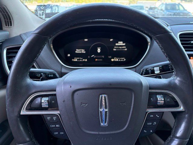 Used 2019 Lincoln Nautilus Reserve AWD/4WD image 23