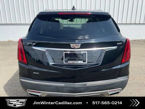 Certified 2022 Cadillac XT5 Premium Luxury AWD/4WD image 9