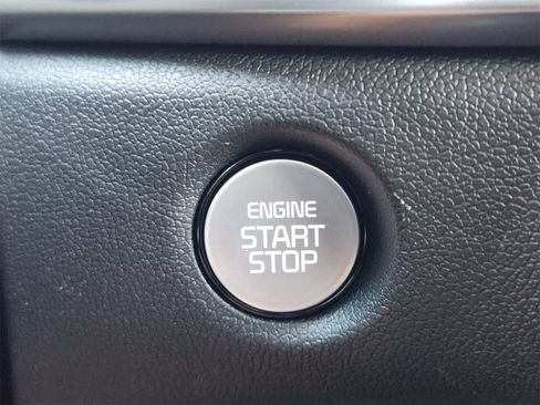 New 2026 Kia Sorento S image 19