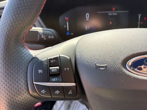 Used 2024 Ford Escape ST-Line AWD/4WD image 19