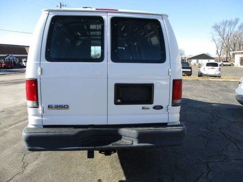 Used 2010 Ford E-350 and Econoline 350 Extended Super Duty image 6