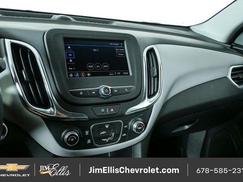 Certified 2024 Chevrolet Equinox LS w/ LS Convenience Package FWD image 12