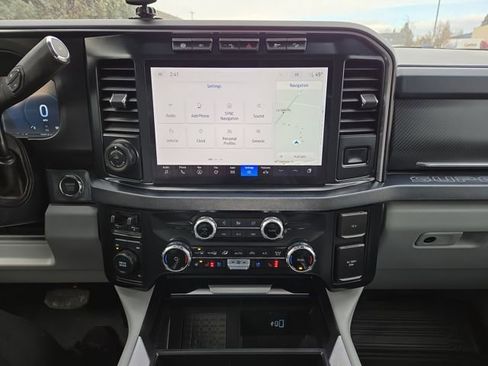 Used 2024 Ford F450 Limited w/ FX4 Off-Road Package image 24