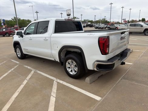 Used 2024 GMC Sierra 1500 SLE image 7