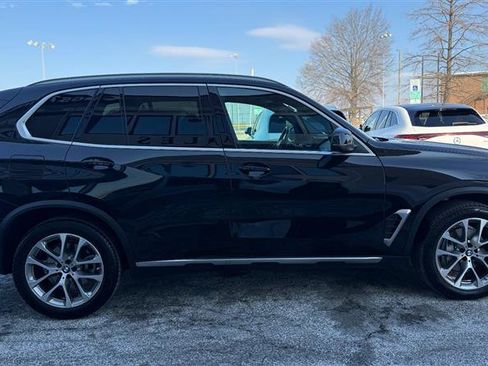 Used 2024 BMW X5 sDrive40i w/ Parking Assistance Package image 6