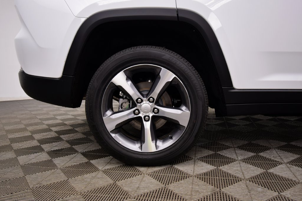New 2026 Jeep Grand Cherokee Limited AWD/4WD image 10