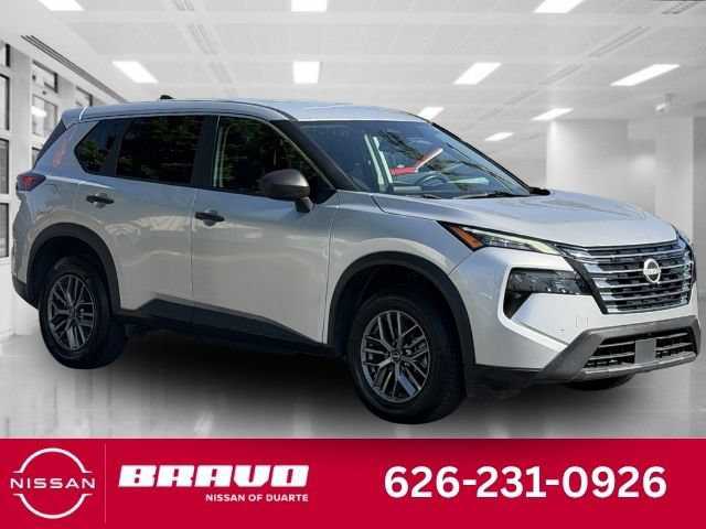 Used 2024 Nissan Rogue S AWD/4WD image 1