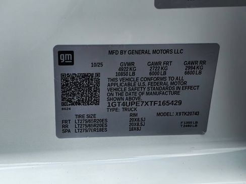 Certified 2026 GMC Sierra 2500 AT4 w/ AT4 Premium Plus Package AWD/4WD image 35