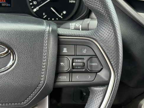 Used 2025 Toyota Tundra SR5 w/ SR5 Premium Package image 15