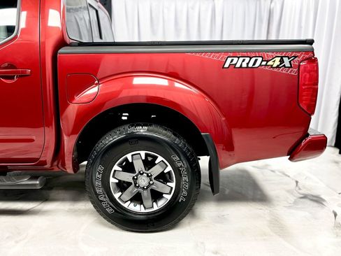 Used 2016 Nissan Frontier PRO-4X w/ Pro-4x Luxury Package image 9