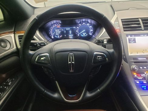 Used 2019 Lincoln MKZ Reserve image 22