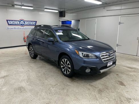 Used 2016 Subaru Outback 2.5i Limited image 10