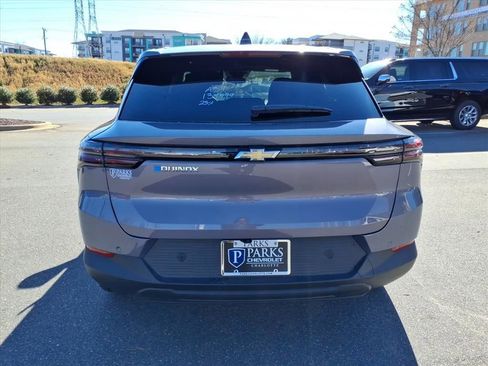 New 2026 Chevrolet Equinox EV LT image 26