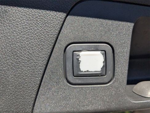 Used 2018 Buick Envision Premium w/ Driver Confidence Package image 13