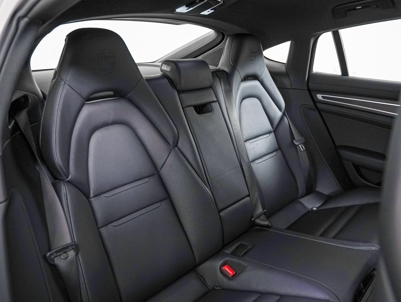 Certified 2023 Porsche Panamera 4 Platinum Edition w/ Assistance Package AWD/4WD image 6